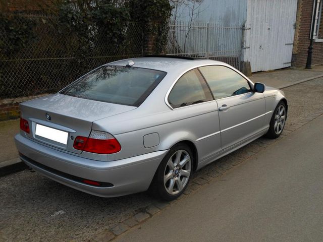 SERIE 3 (E46) Ph II - COUPE 2001-2007